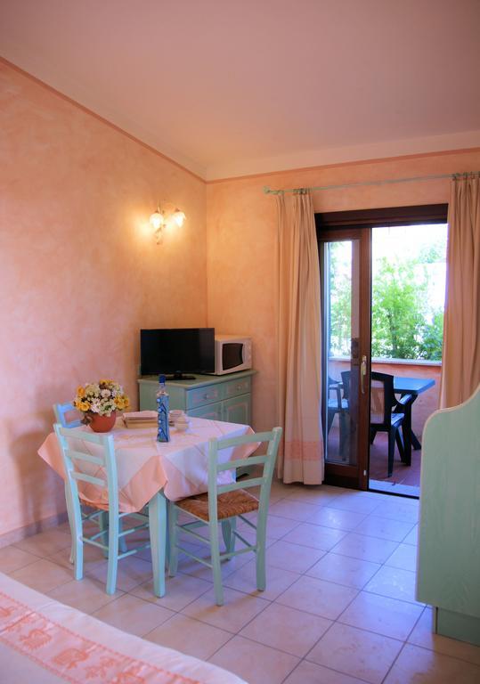 Residence Riva Azzurra Cannigione Quarto foto