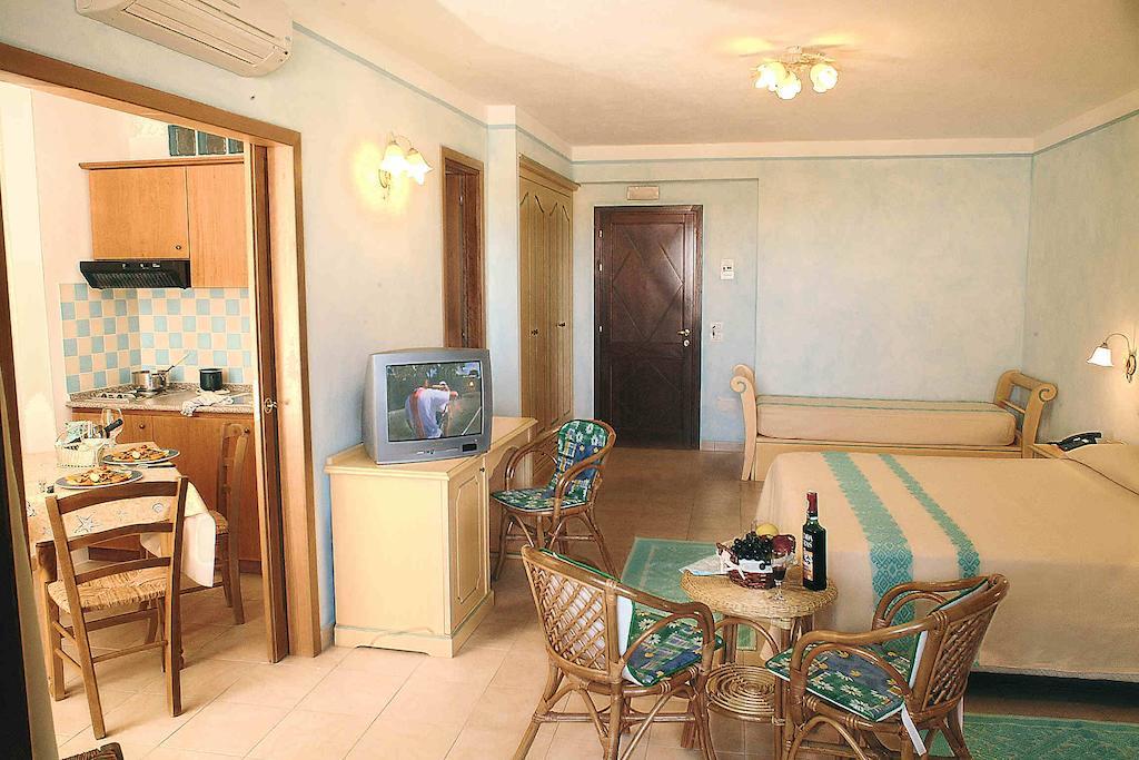 Residence Riva Azzurra Cannigione Quarto foto